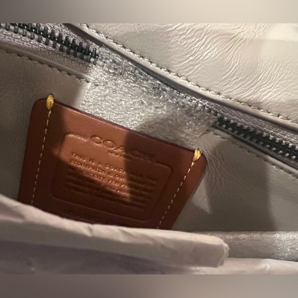 Coach Pillow Madison Shoulder Bag With Quilting - Picture 9 of 10